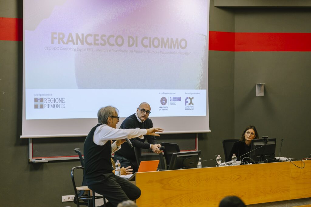 REVOLUTION DESG - DICEMBRE 24 - UNIVERSITÁ TORINO-40-min