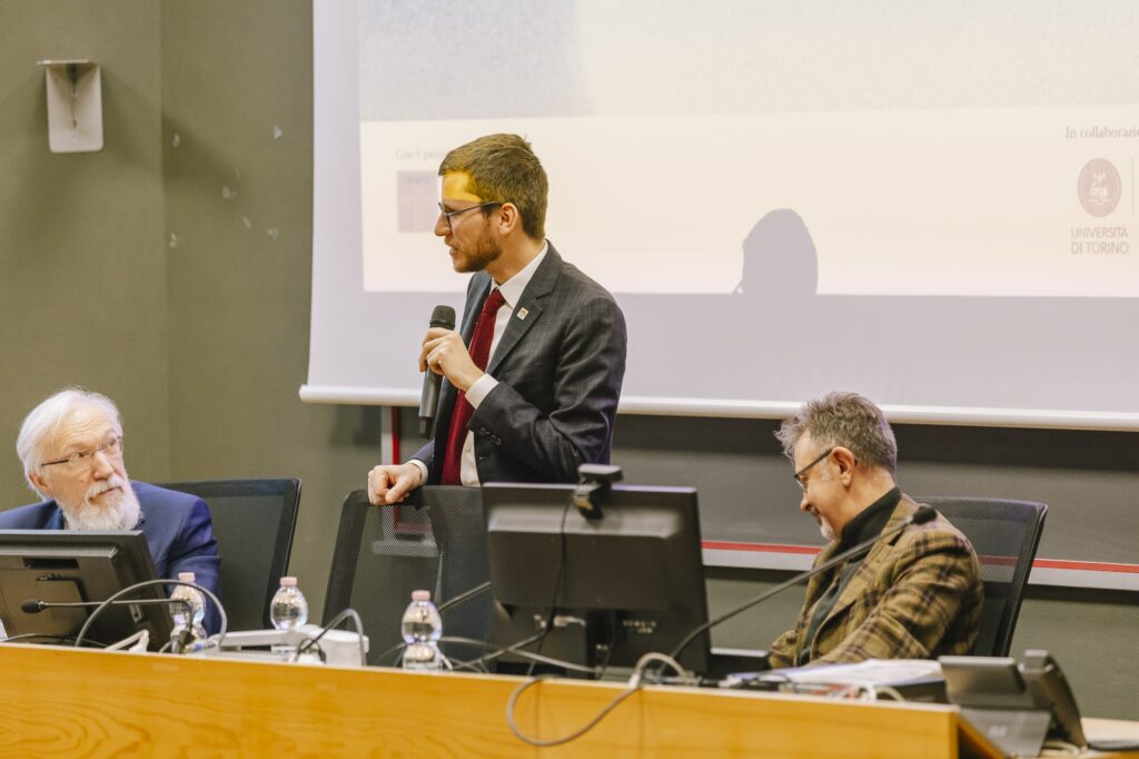 REVOLUTION DESG - DICEMBRE 24 - UNIVERSITÁ TORINO-90-min